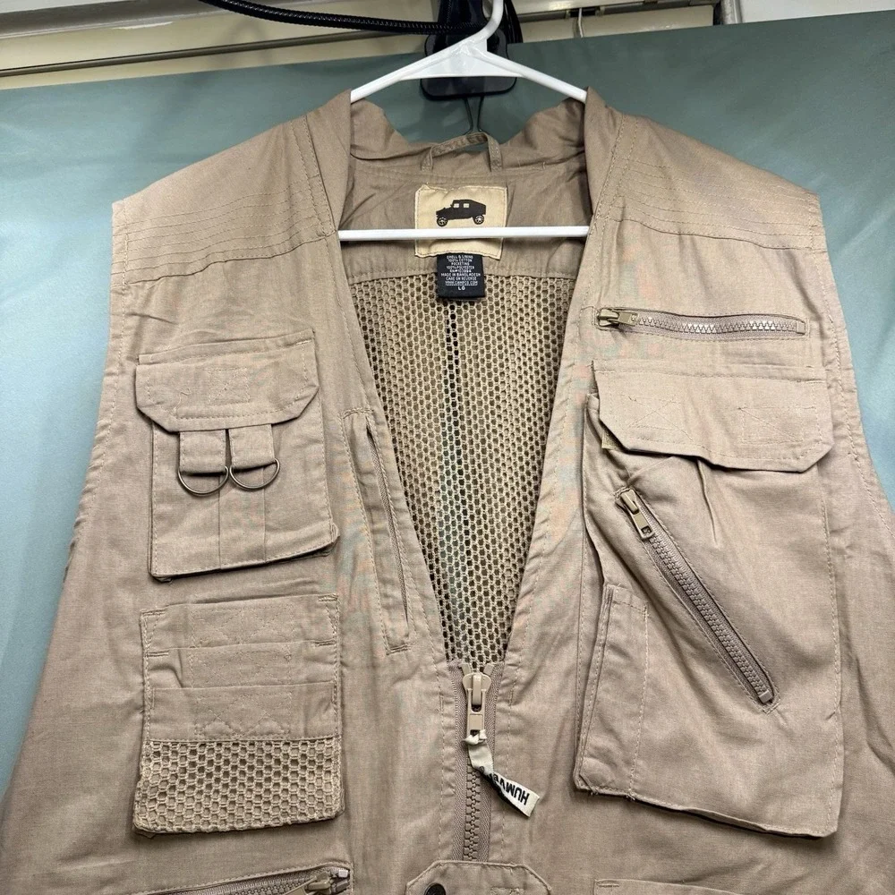 Humvee Safari Photo Fishing Hunting Khaki Tan Mens L Vest 21 Pockets NWT